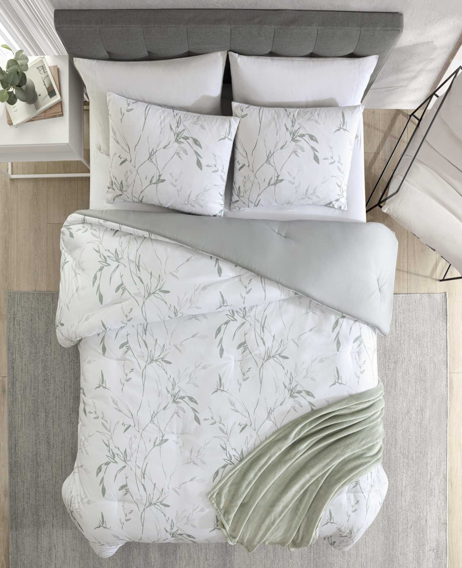 Ink Wash Vine Comforter + Sham Set - Image 7