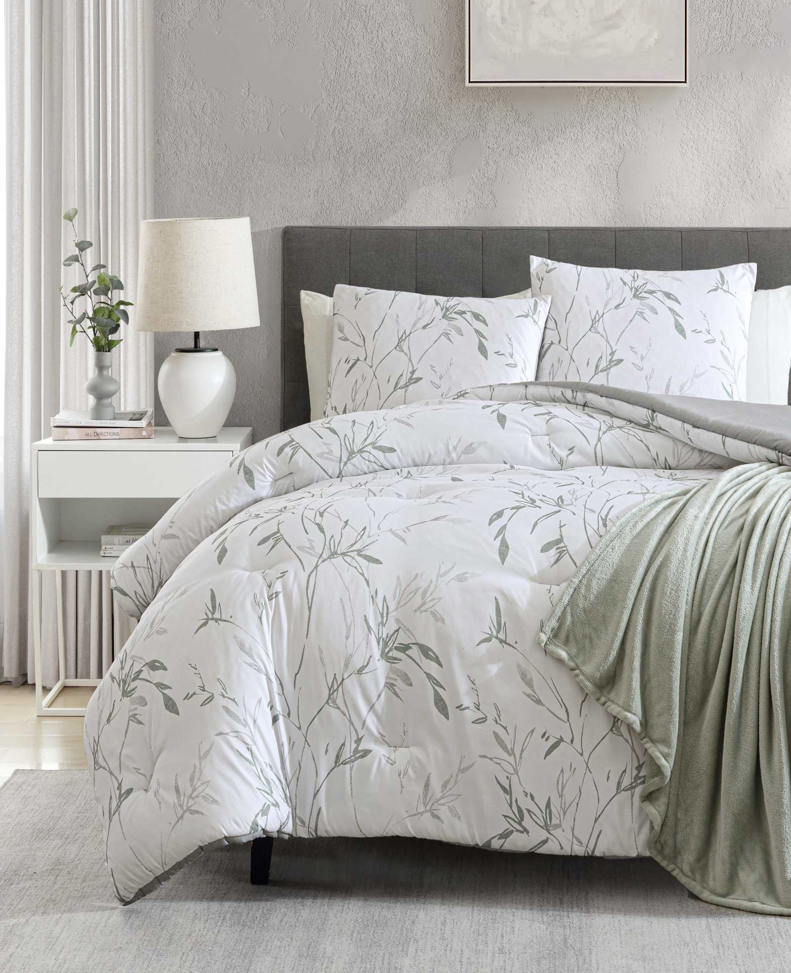 Ink Wash Vine Comforter + Sham Set - Image 8