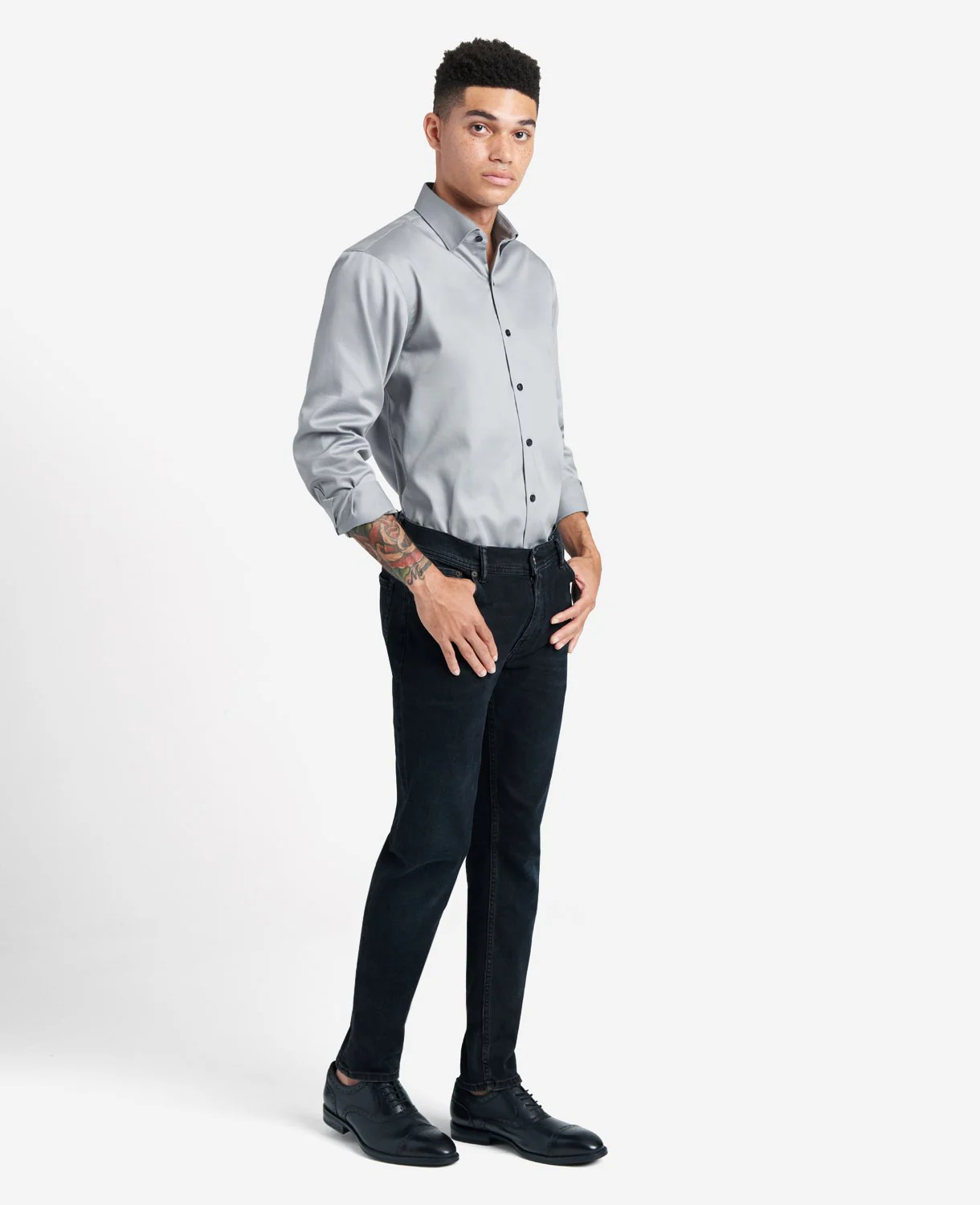 Regular-Fit Button-Down Stretch Dress Shirt with TEK FIT - Image 4