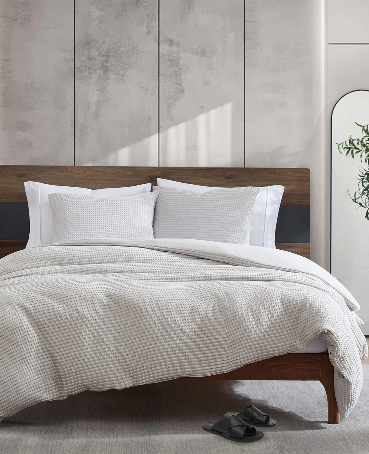 Reversible Solid Grey Waffle Comforter Set - Image 10