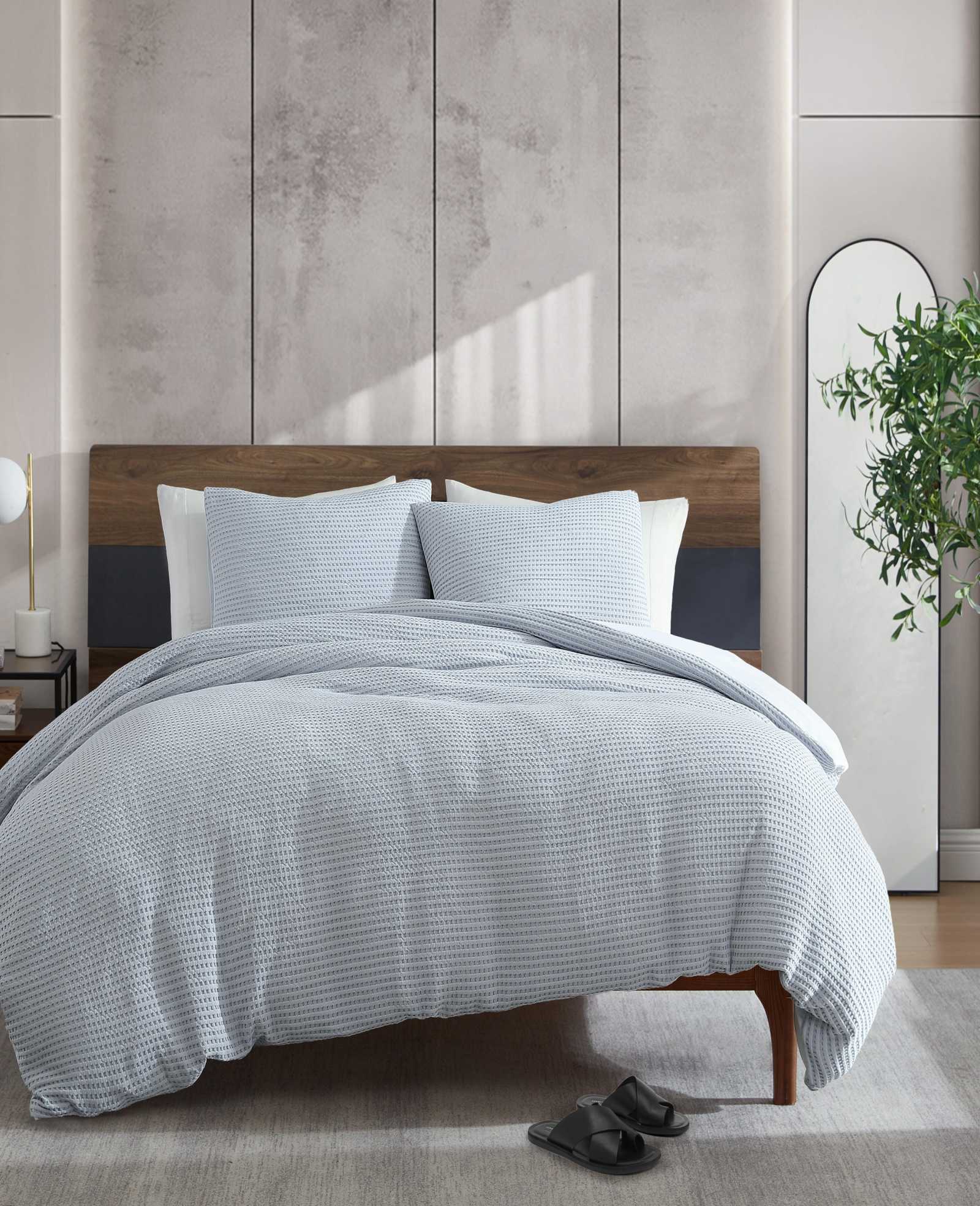 Solid Waffle Duvet Set - Image 6