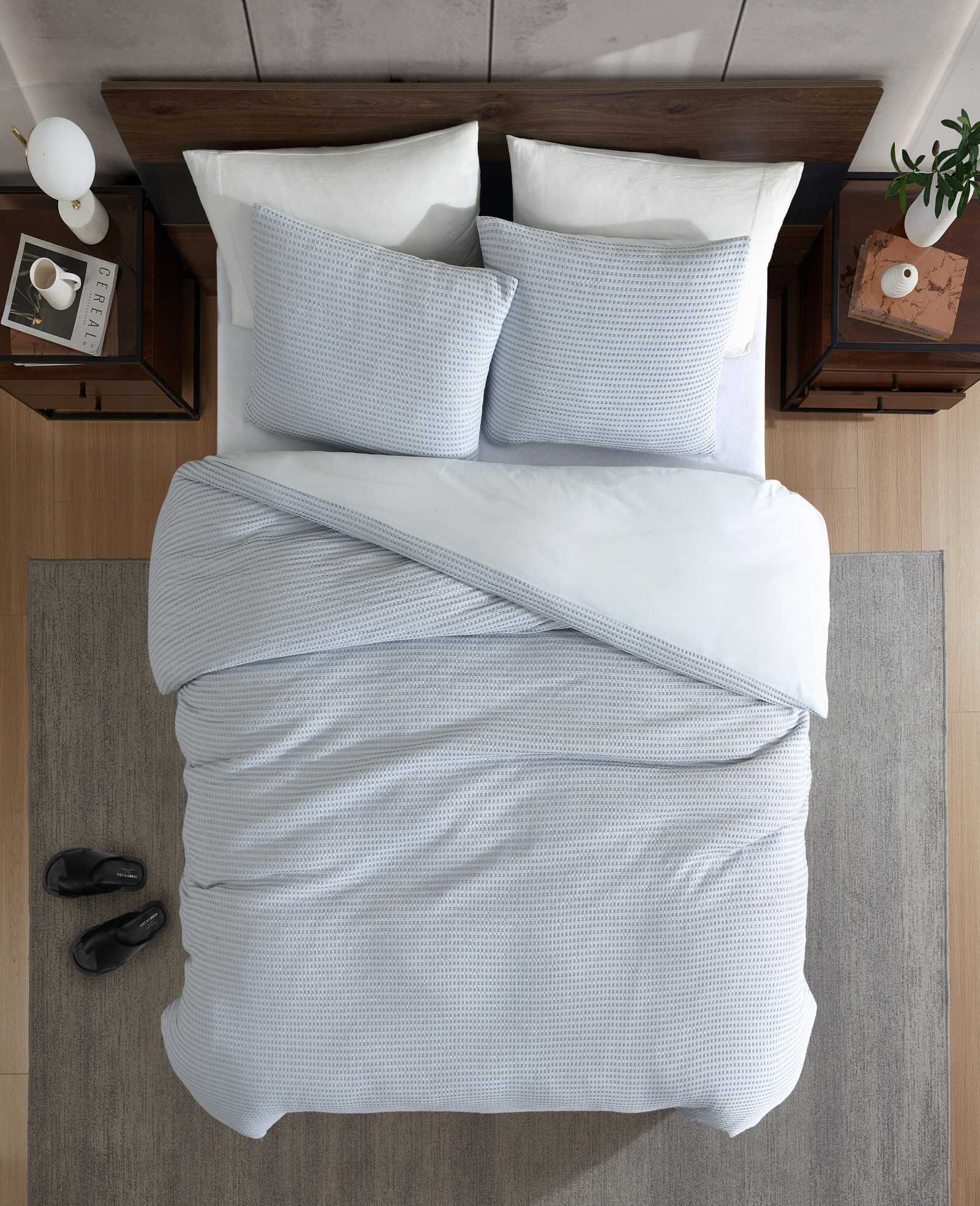 Solid Waffle Duvet Set - Image 7